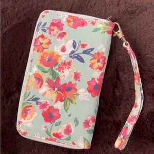 NEW Wanders Wallets Bloom Wristlet